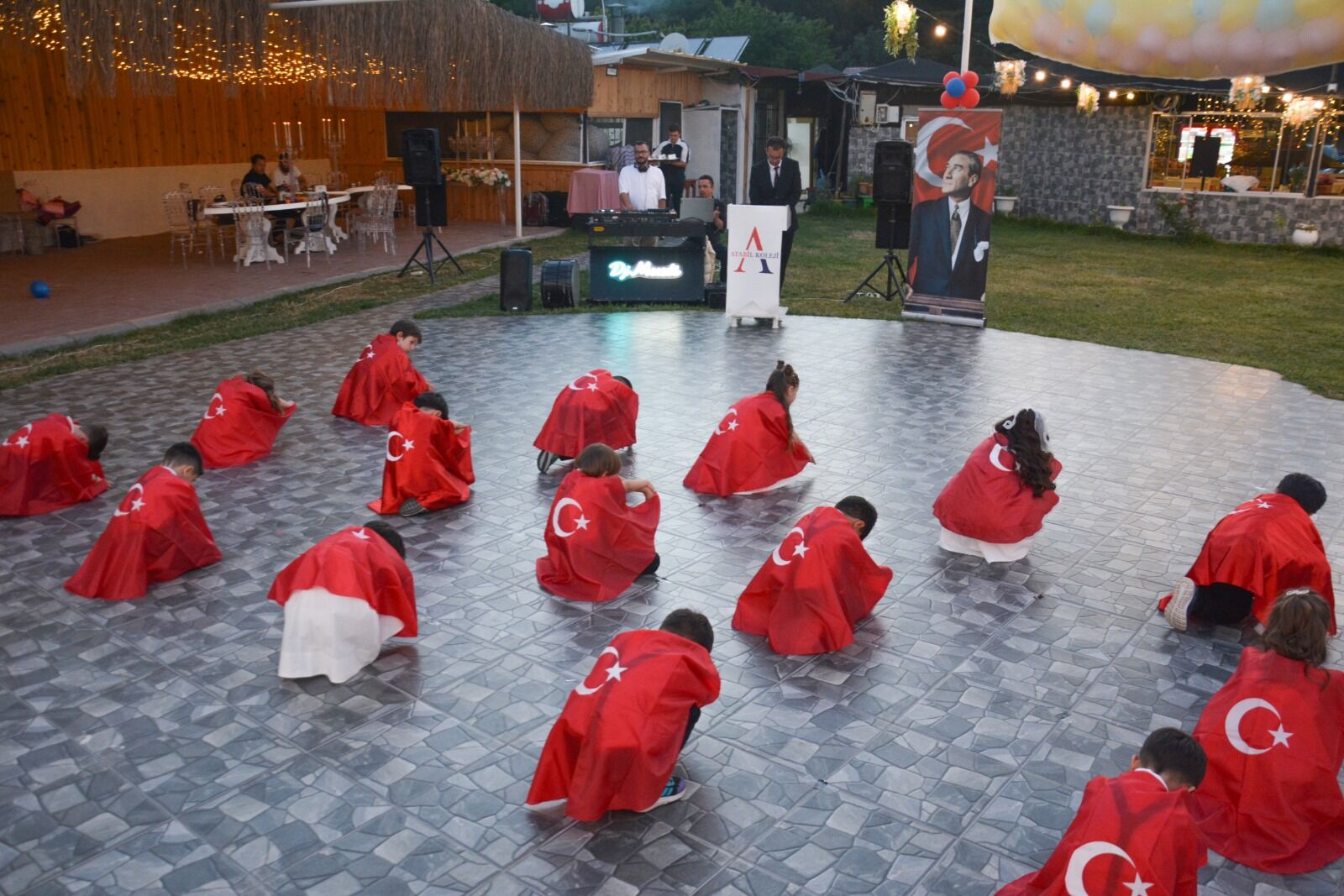 Atabi̇l Koleji’nde Mezuniyet Coşkusu 16464