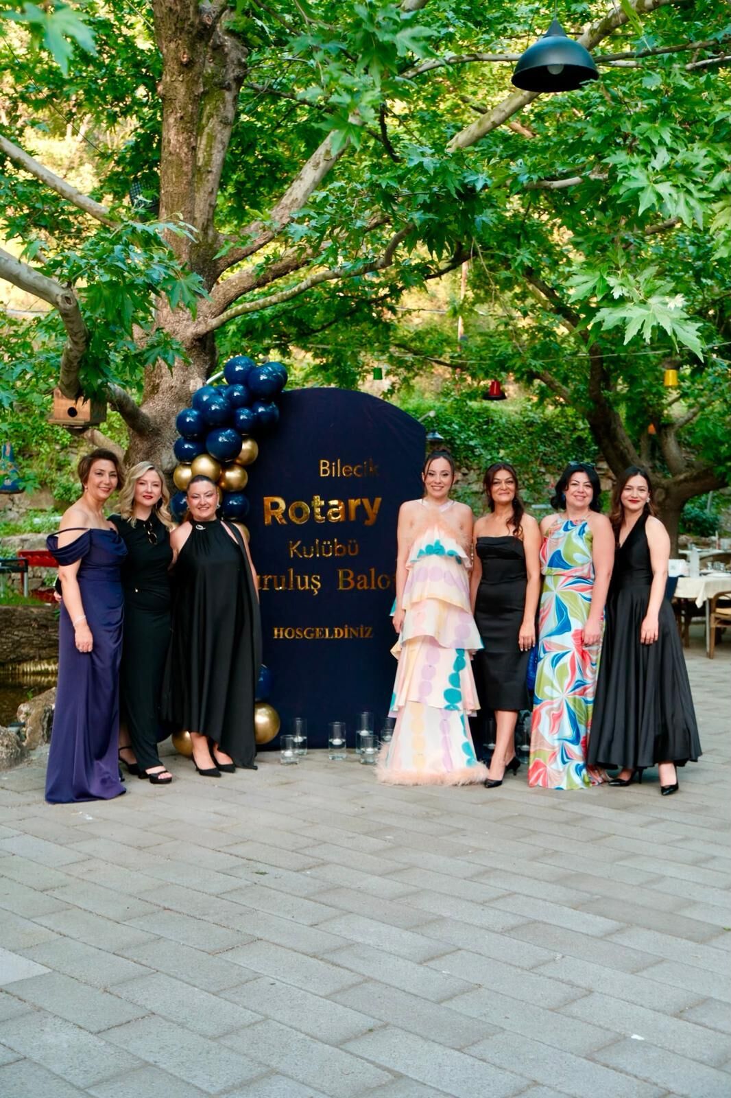 Bi̇leci̇k Rotary Kulübü Görkemli̇ Baloyla Kuruldu 15808
