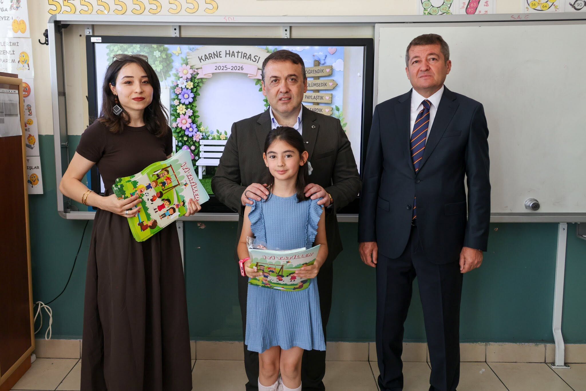 Bilecik’te 38 Bini Aşkın Öğrenci Karne Aldı 16481