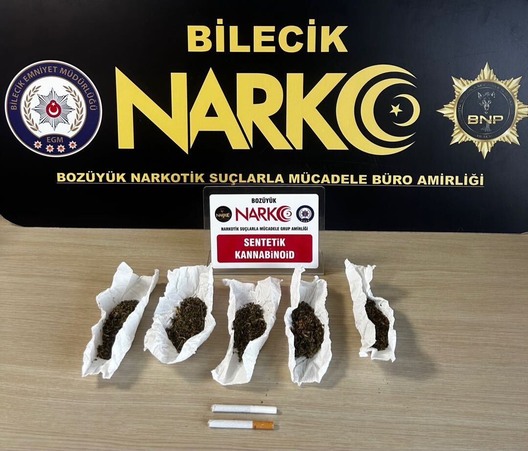 Bilecikte Bonzai Ele Geçirildi, 1 Gözaltı 15571