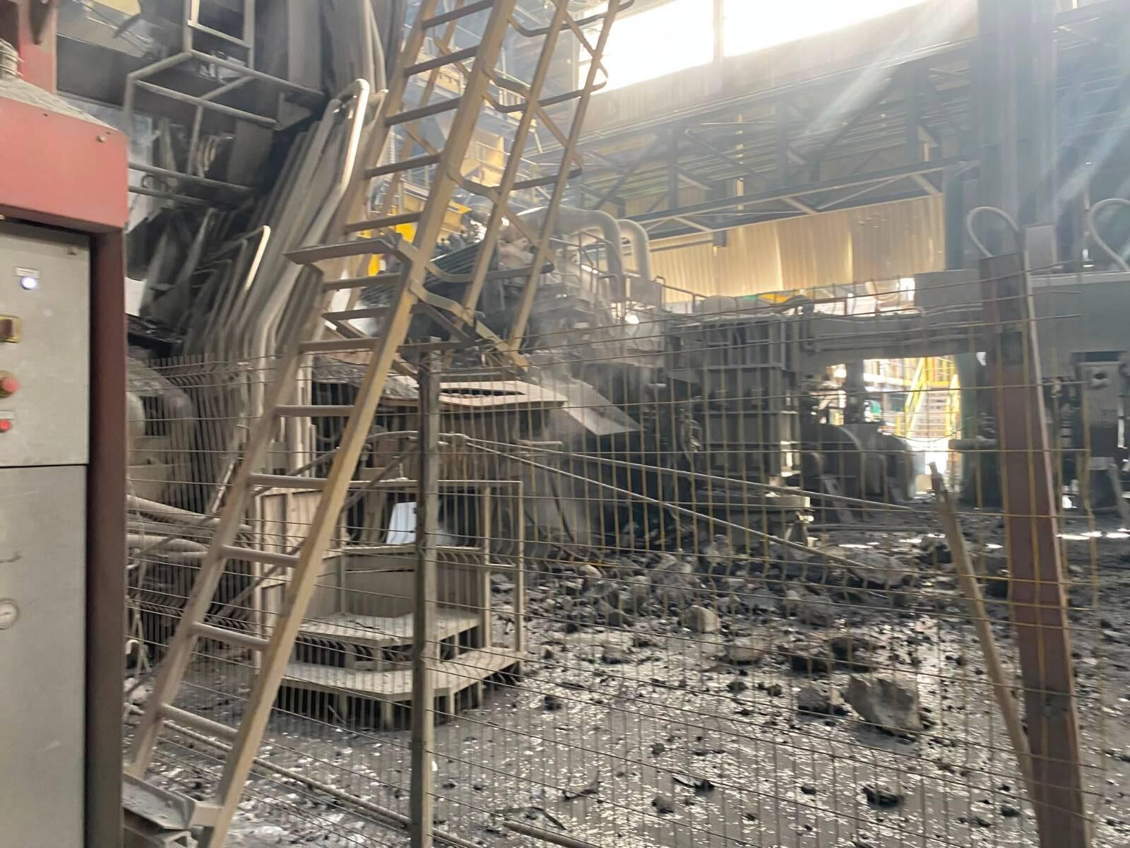 Bilecikte Demir Çelik Fabrikasında Patlama 3 İşçi Yaralandı 15739
