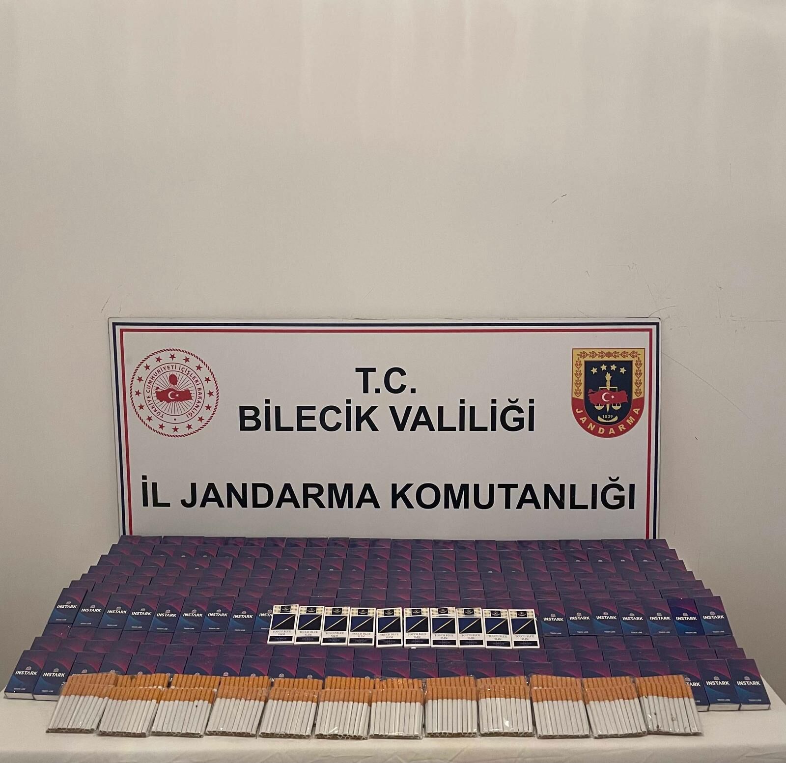 Bi̇leci̇k’te Kaçak Tütün Operasyonu 15816
