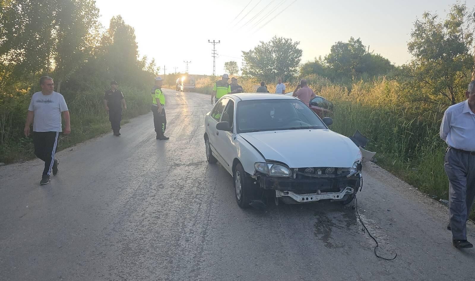 Bilecik’te Trafik Kazası 3 Kişi Yaralandı 15749