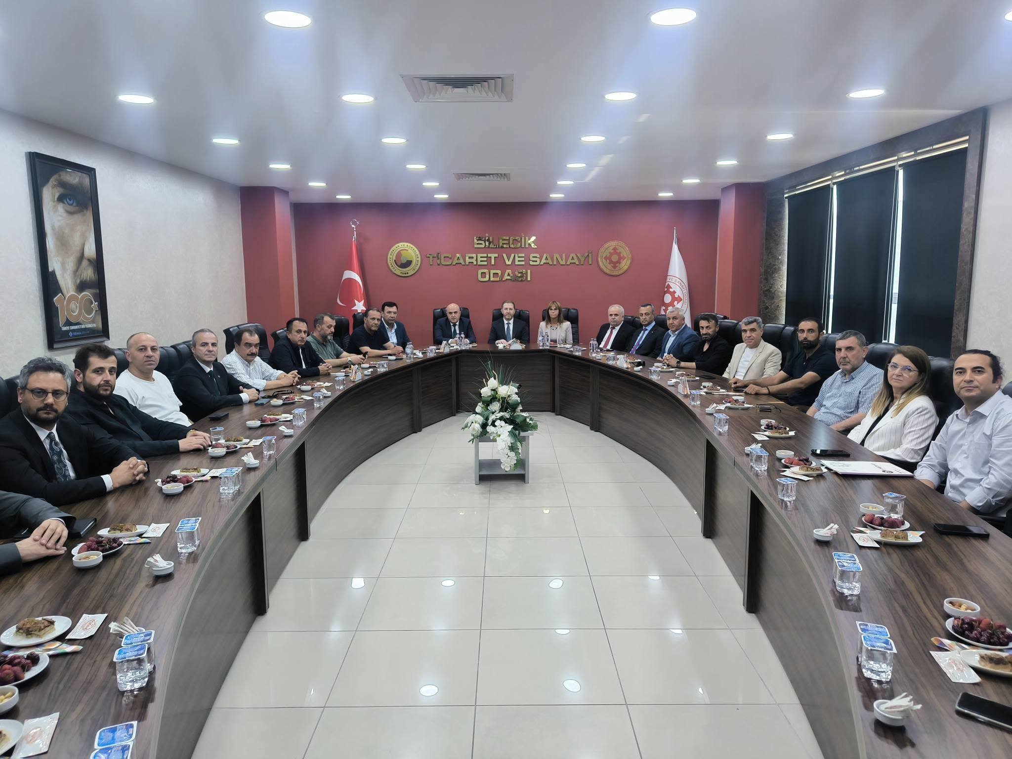 Bilecik’te Türkiye Azerbaycan Ticaret Köprüsü 15828