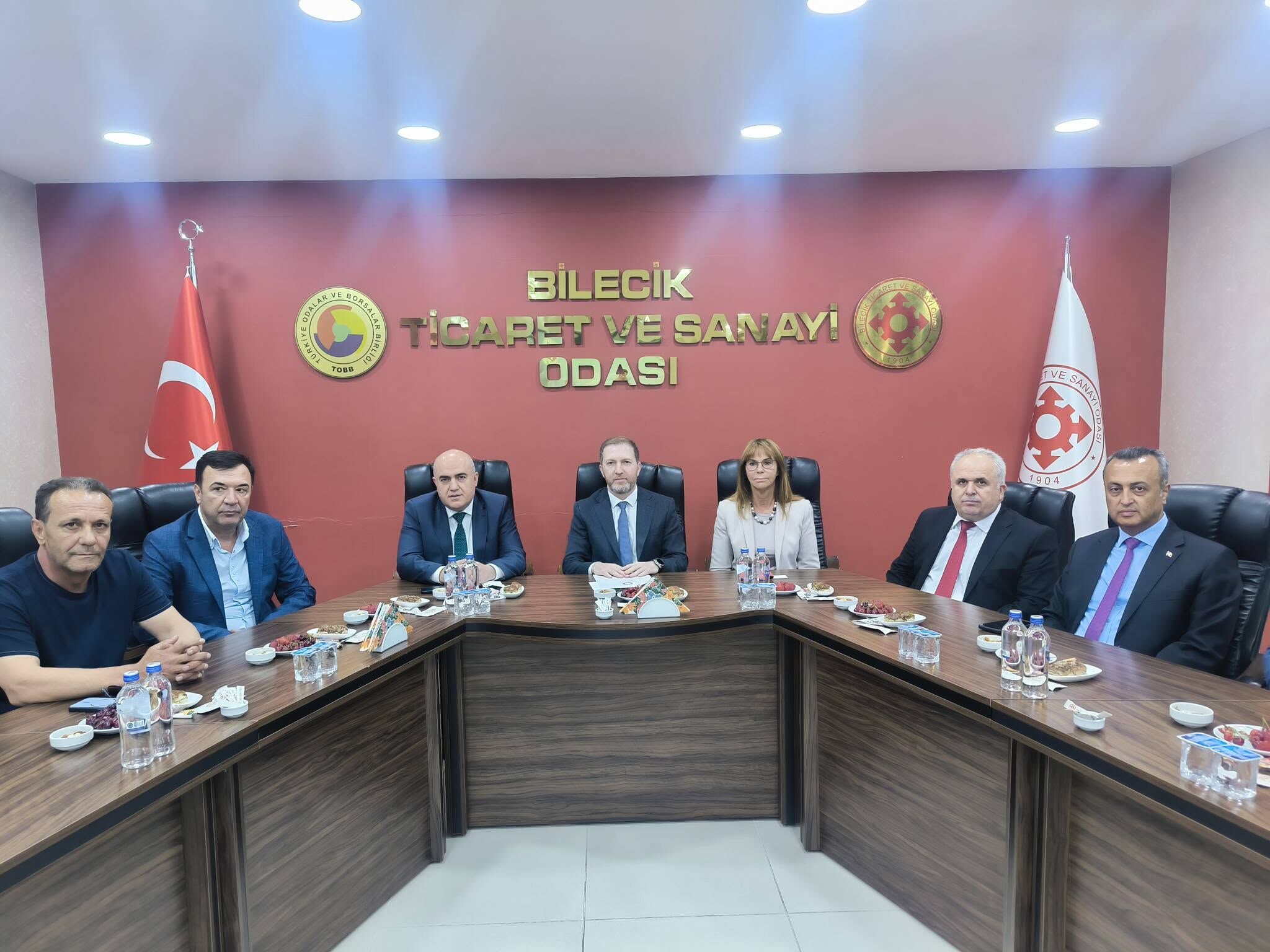 Bilecik’te Türkiye Azerbaycan Ticaret Köprüsü 15830