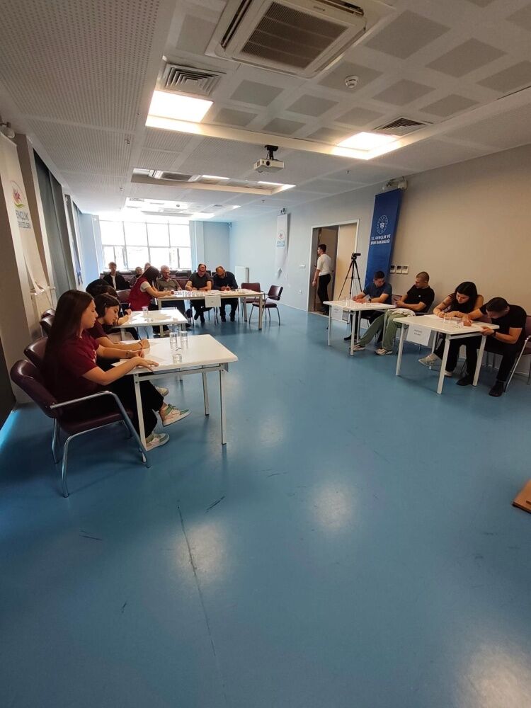 Finalde Güçlü Performans 15787