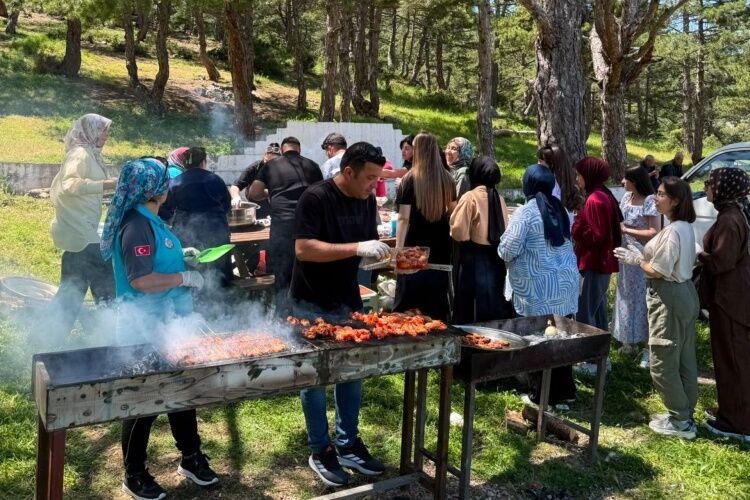 Gölpazarı’nda Gönüllere Dokunan Etkinlik 15518