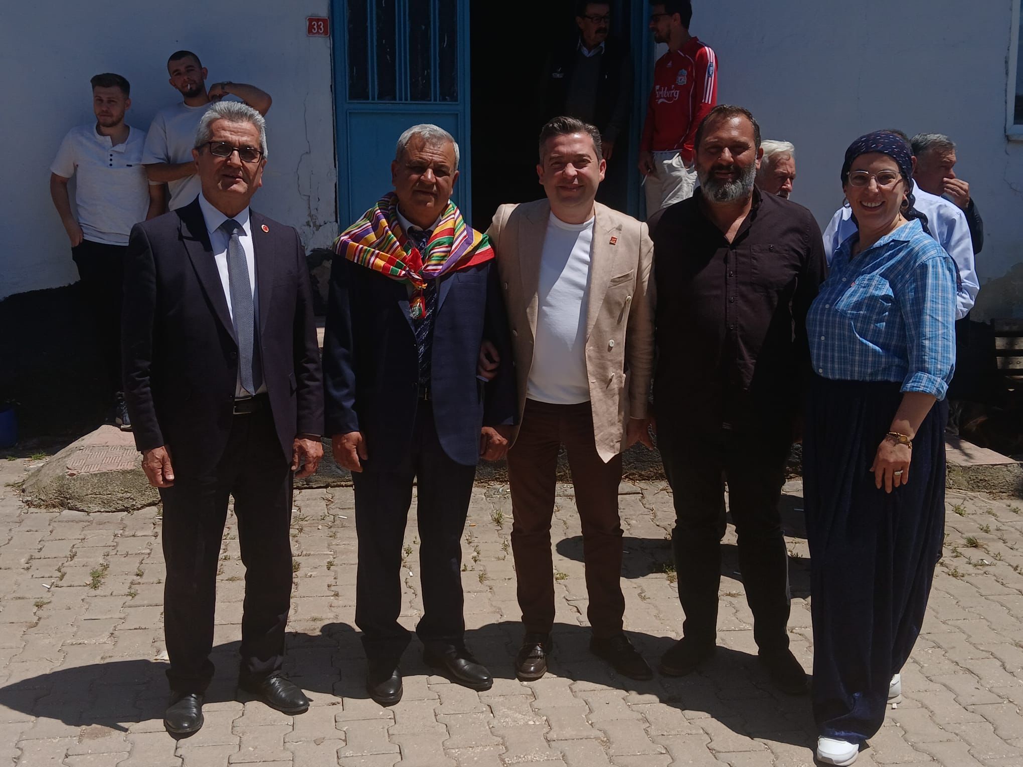 Her Yere Yetişen Ilçe Başkanı Takdir Topluyor 15062