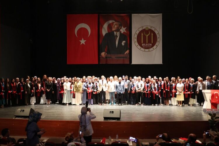 İmam Hatip Liselerinde Mezuniyet Coşkusu 15708