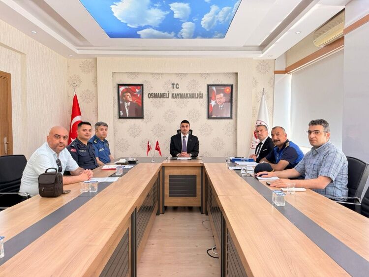 Osmaneli’nde Okul Güvenliği Toplantısı 15483