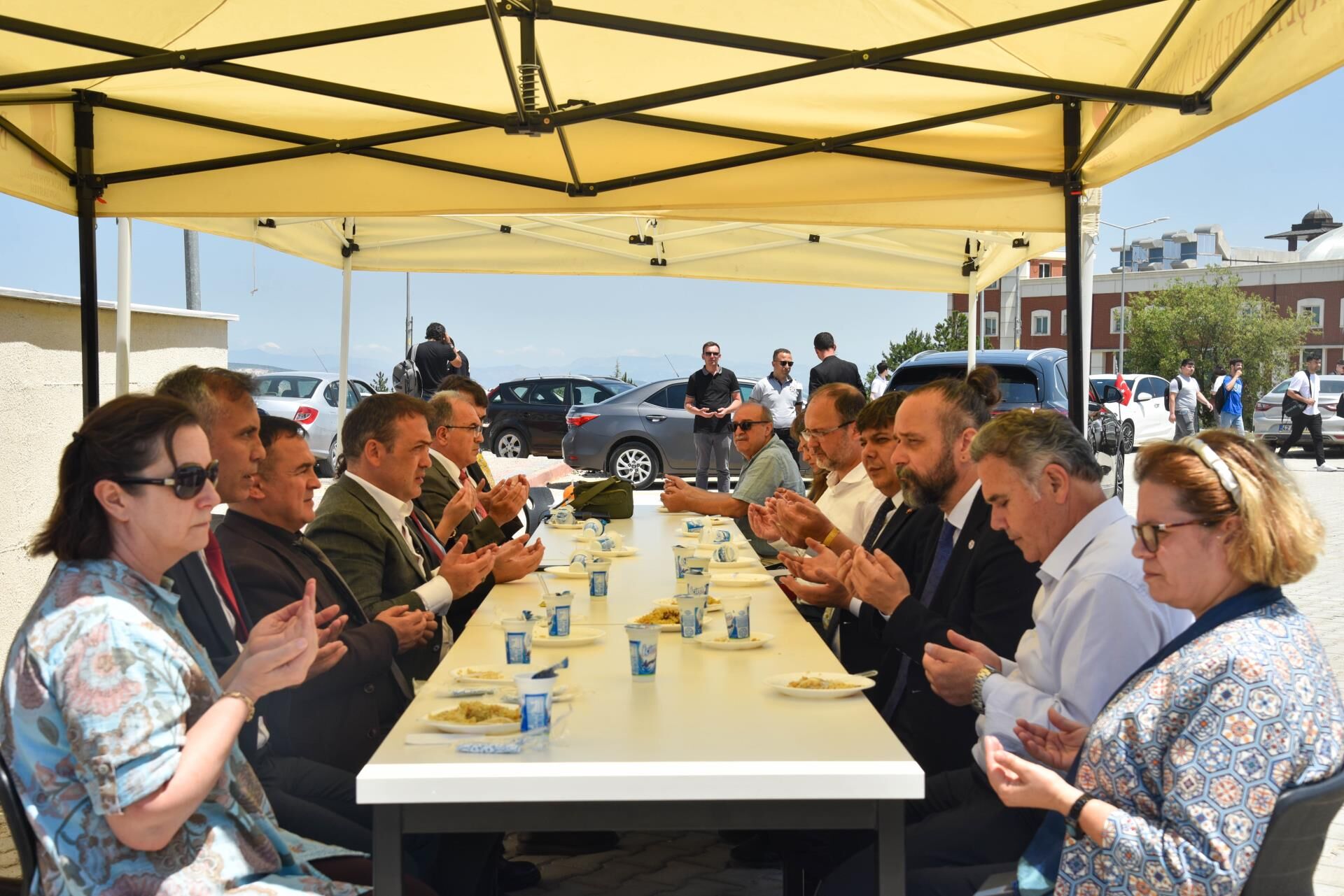 Üniversitede “Şifalı Pilav” Geleneği Yaşatıldı 15651