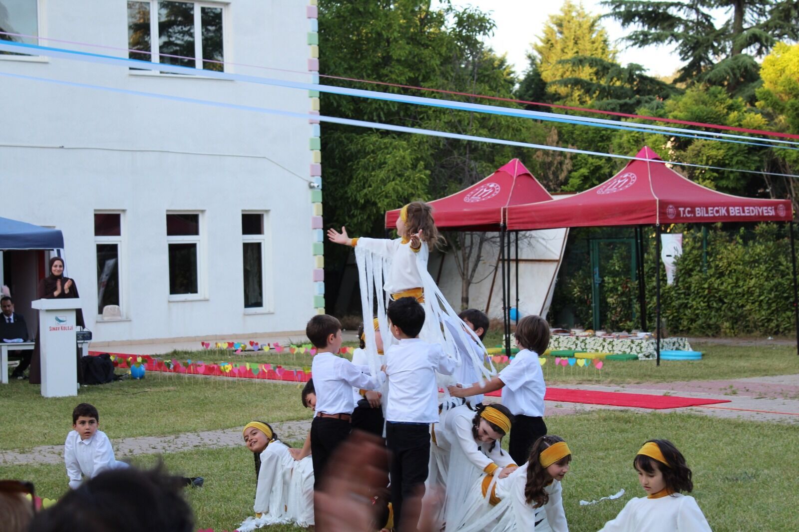 Yavru Kartallardan Festival Havasında Okuma Bayramı 16336