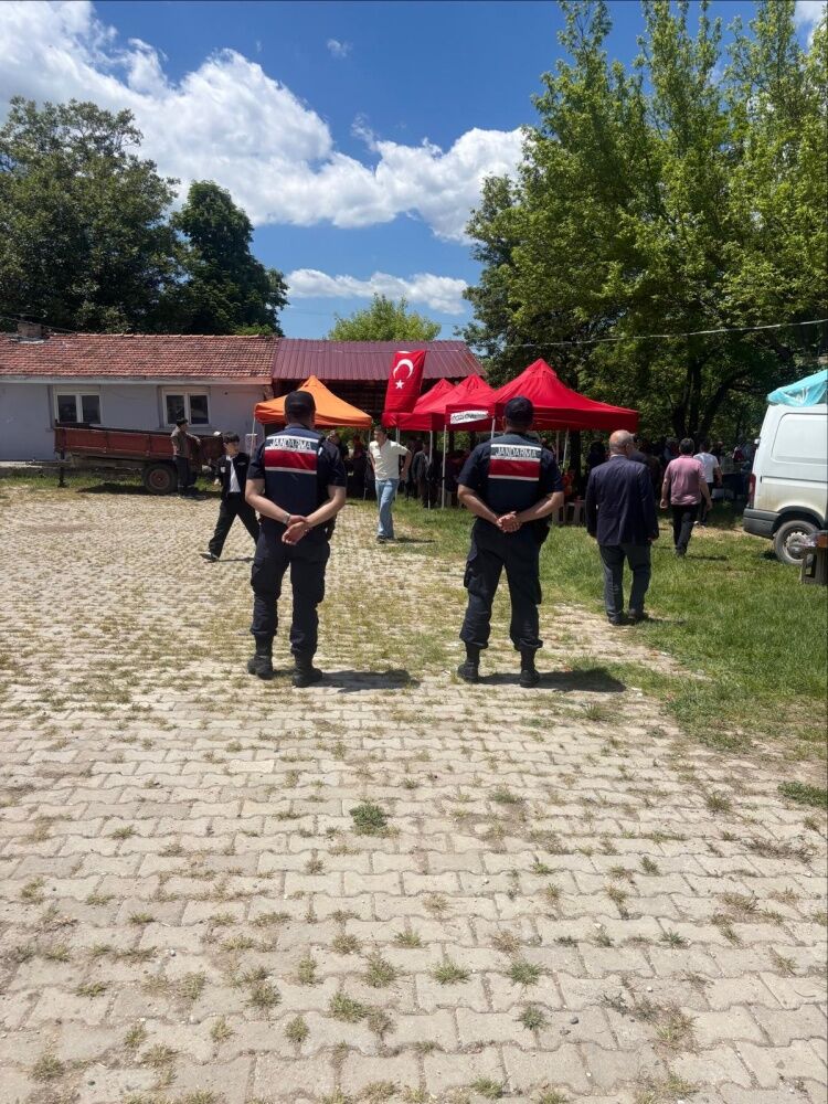 Yenipazar’da Hıdırellez Şenliklerinde Güvenlik Tedbirleri 15071
