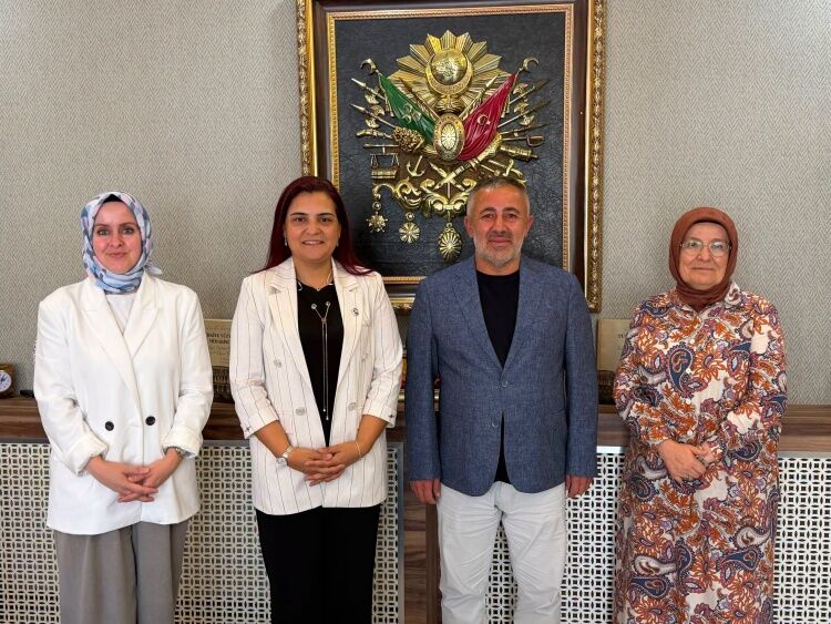 Ak Parti Kadın Kolları Heyetinden Bilecik Teşkilatına Ziyaret 17295