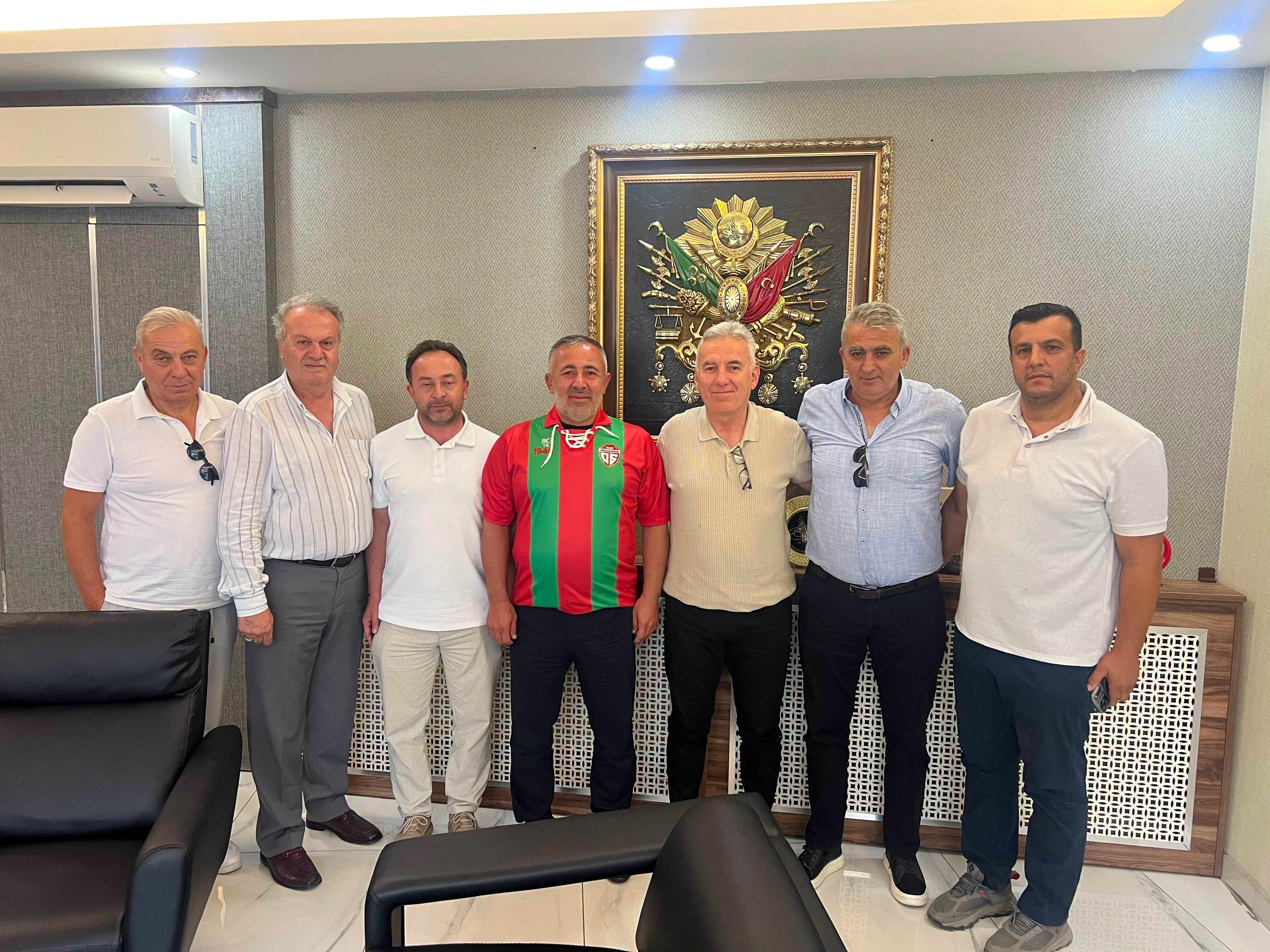 Başkan Yıldırım, Osmanelispor Yönetimini Ağırladı 17006