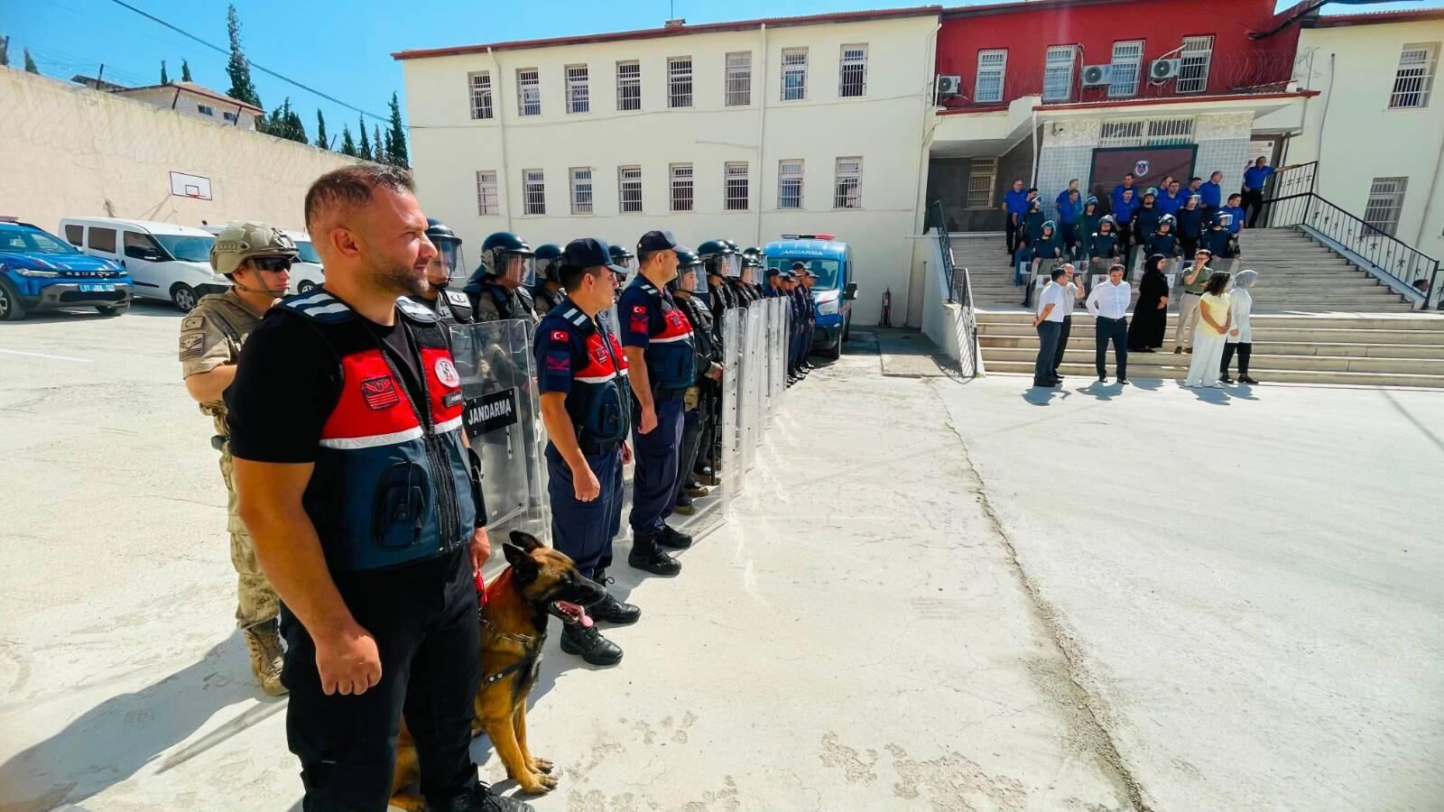 Bilecik Cezaevinde Hareketli Saatler 16753