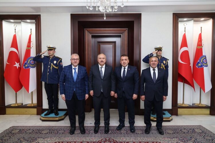 Bilecik Heyetinden Emniyet Genel Müdürü Fidan’a Ziyaret 17526