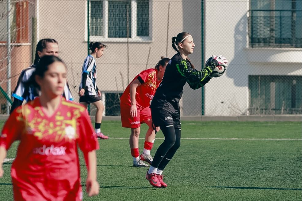 Bilecikin Gururu Nurselin Ay 17233