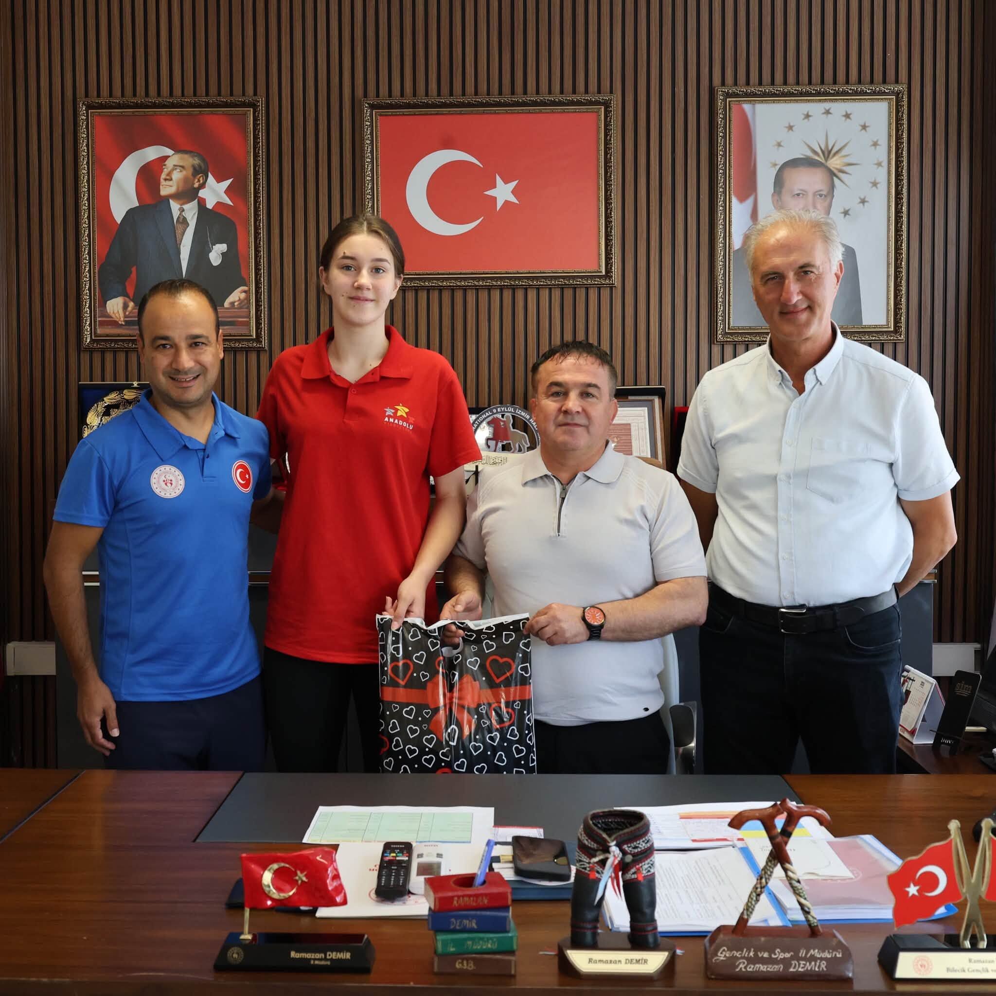 Bilecikli Sporcu Ayşe Beren Balcı, Ankara Tvf Spor Lisesini Kazandı 17342