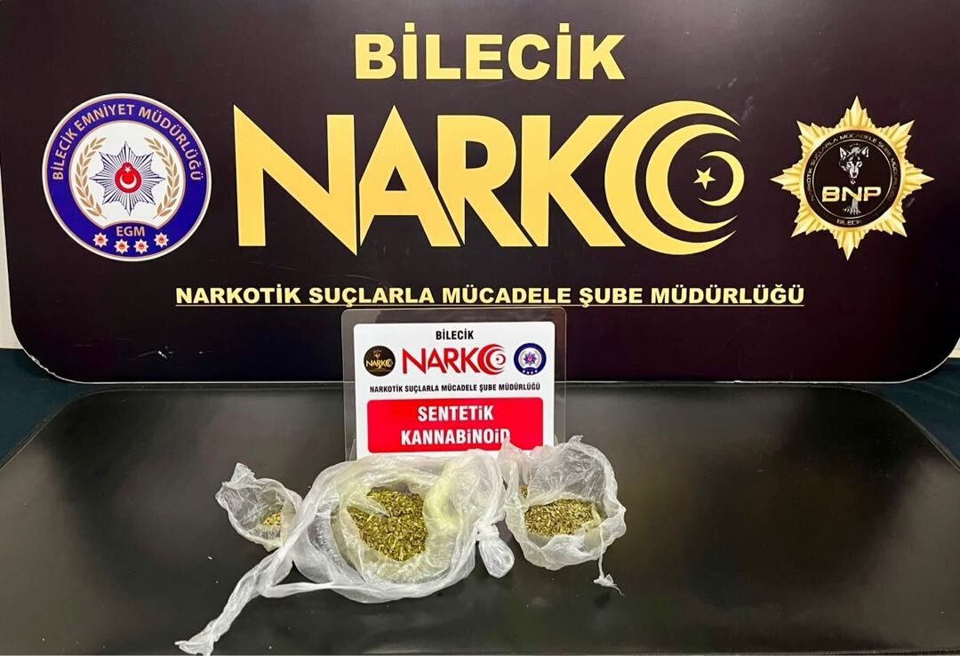 Bilecikte Bonzai Ele Geçirildi 16948