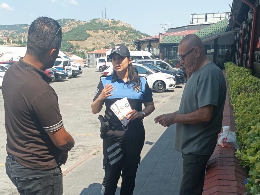 Bozüyük Polisinden Vatandaşlara Dolandırıcılık Uyarısı 17033