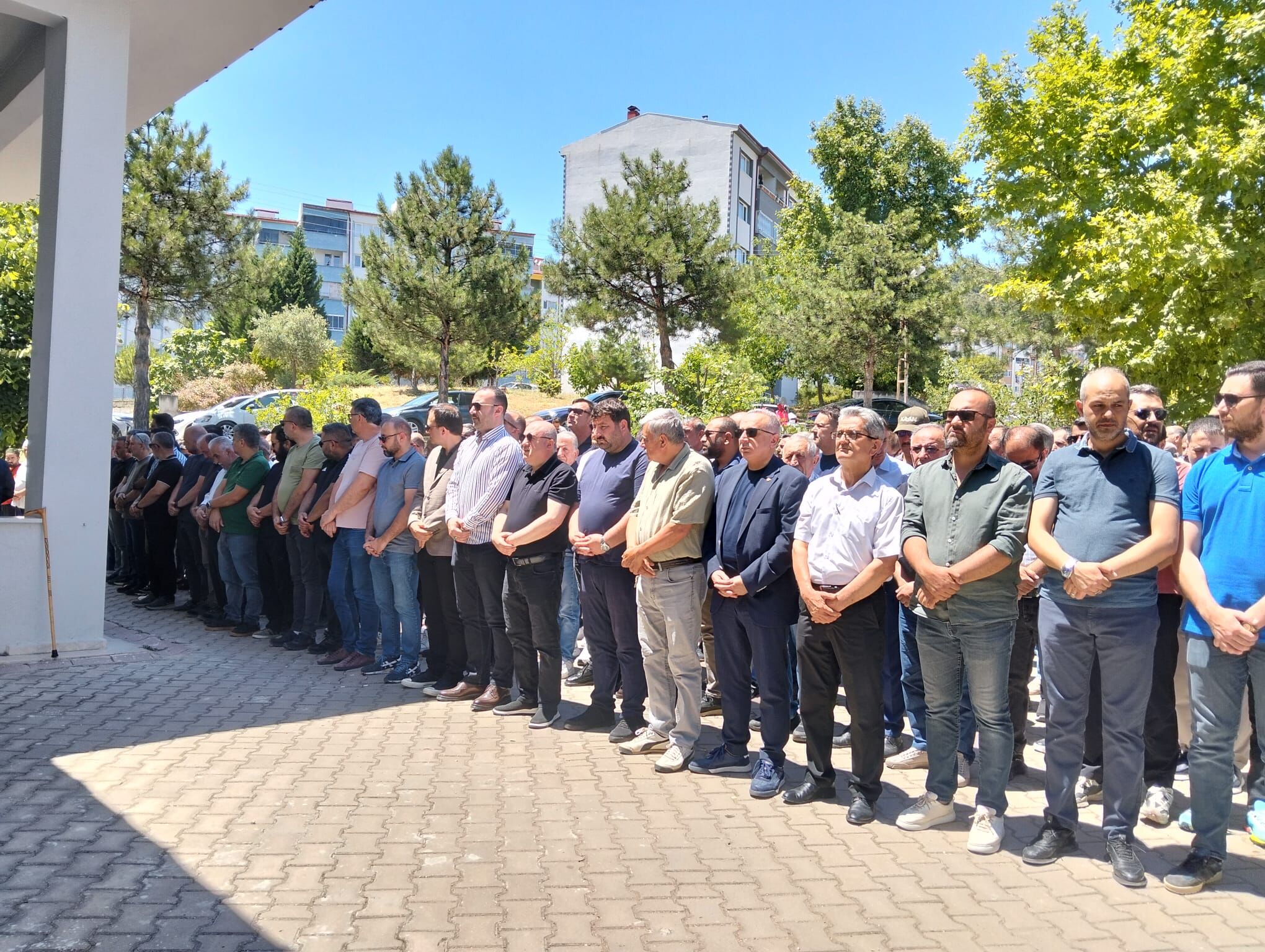 Elaattin Amca Son Yolculuğuna Uğurlandı 17073