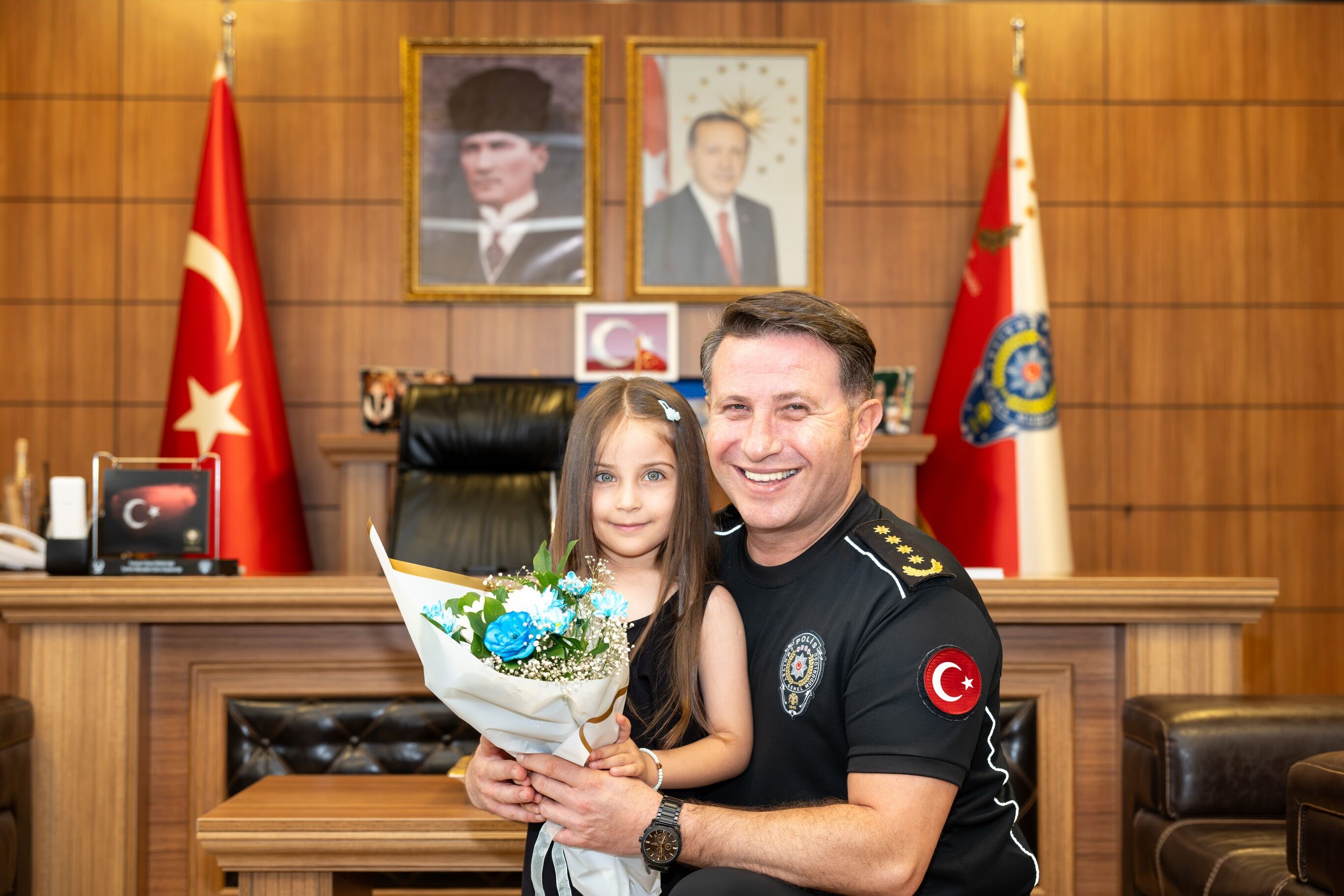 Müdür Çağlar’dan Gazi Kızı Ayliz’e Anlamlı Hediye 17186