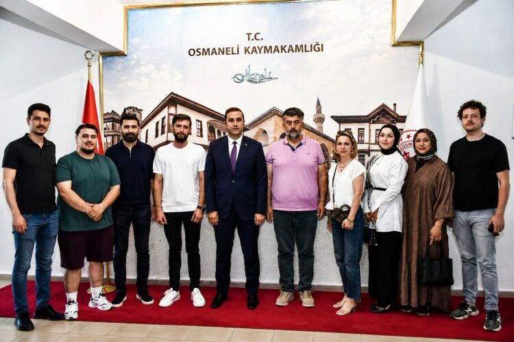 Osmaneli Lefke Akademi Spor Kulübü Yönetiminden Kaymakam Yılmaz’a Ziyaret 17384