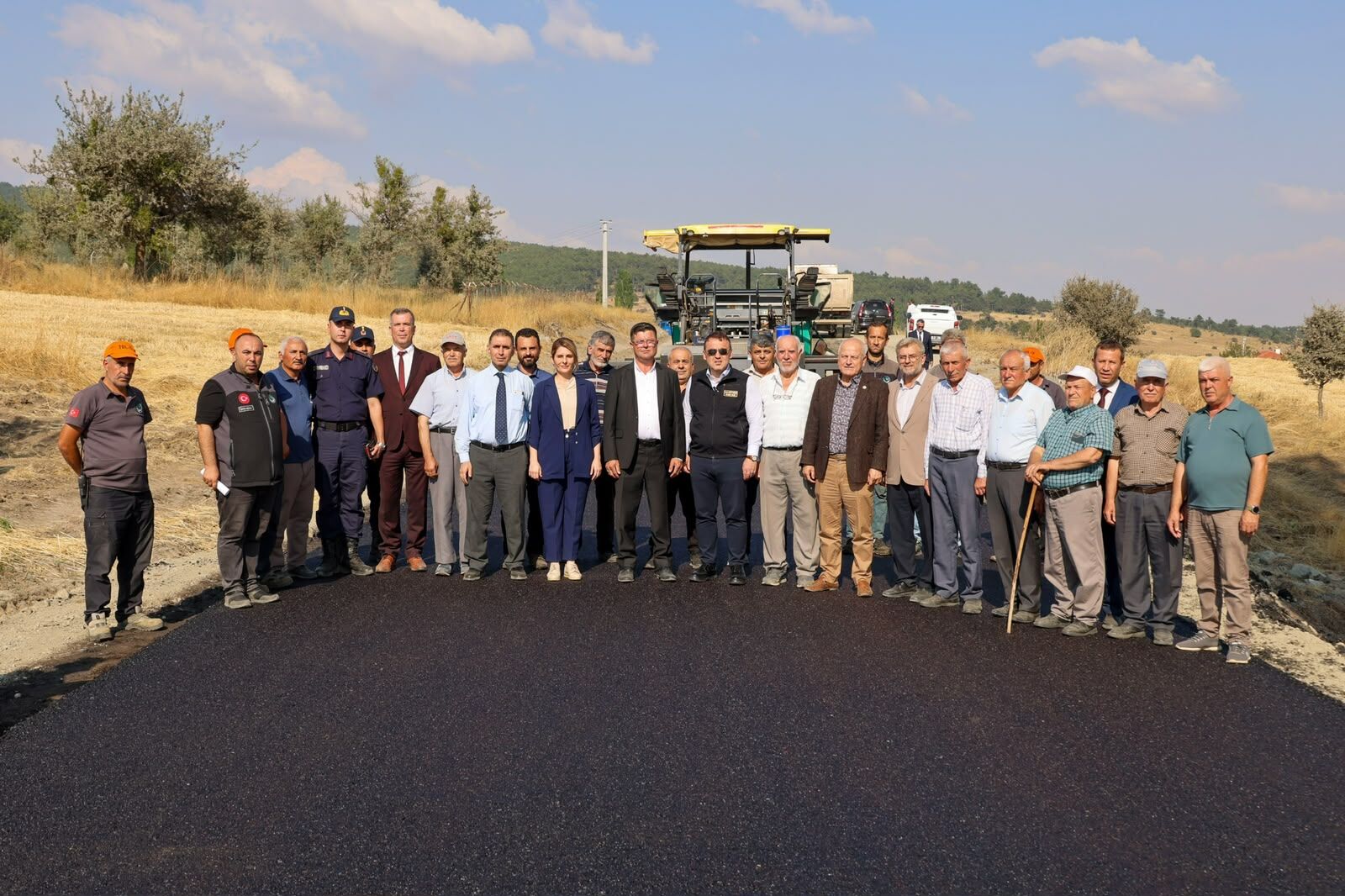 19 Kilometrelik Grup Yolunun Tamamı Asfaltlanıyor 17970