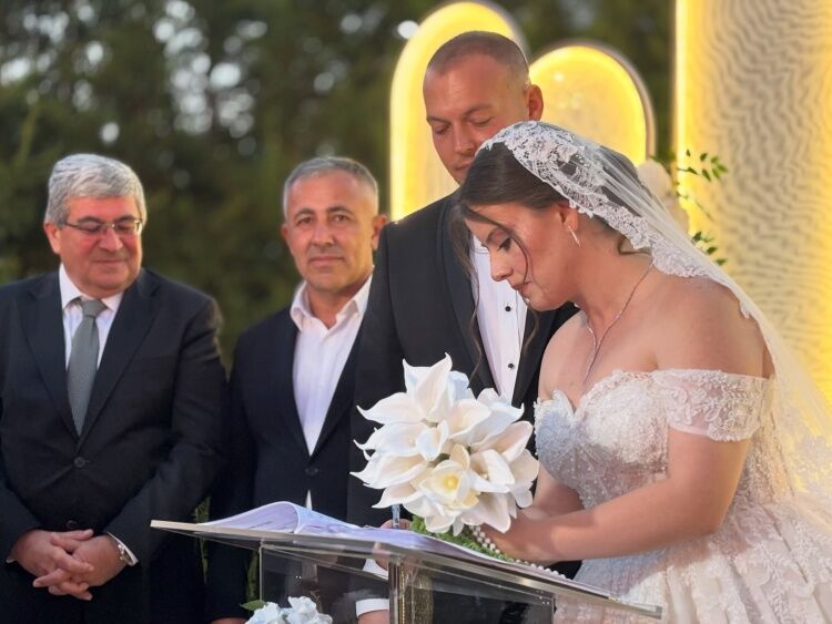 Ak Parti’de Çifte Mutluluk Eda Ve Mehmet Dünyaevine Girdi 17831