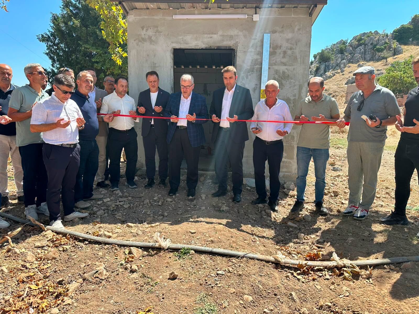 Akçapınar Gaziler Mahallesi’nde Içme Suyu Tesisi Hizmete Açıldı 18231