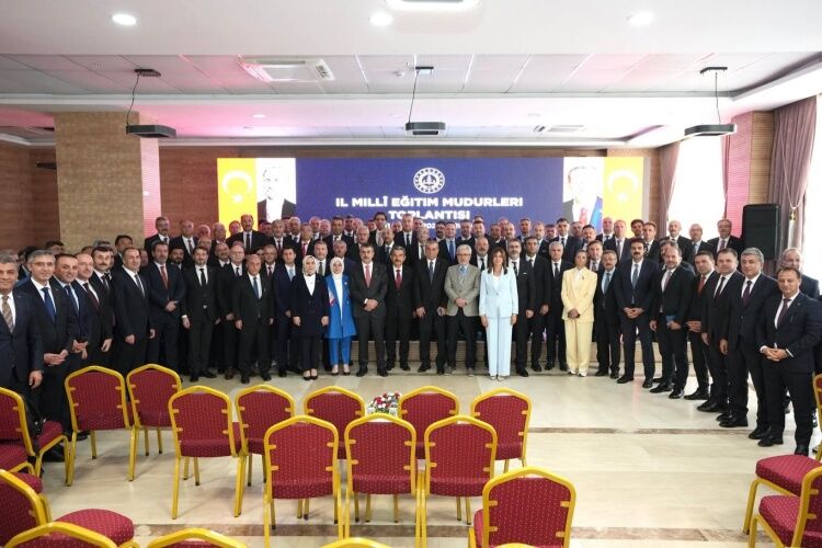 Bilecik’in Eğitim Vizyonu Şırnak’taki Toplantıda Masaya Yatırıldı 17903
