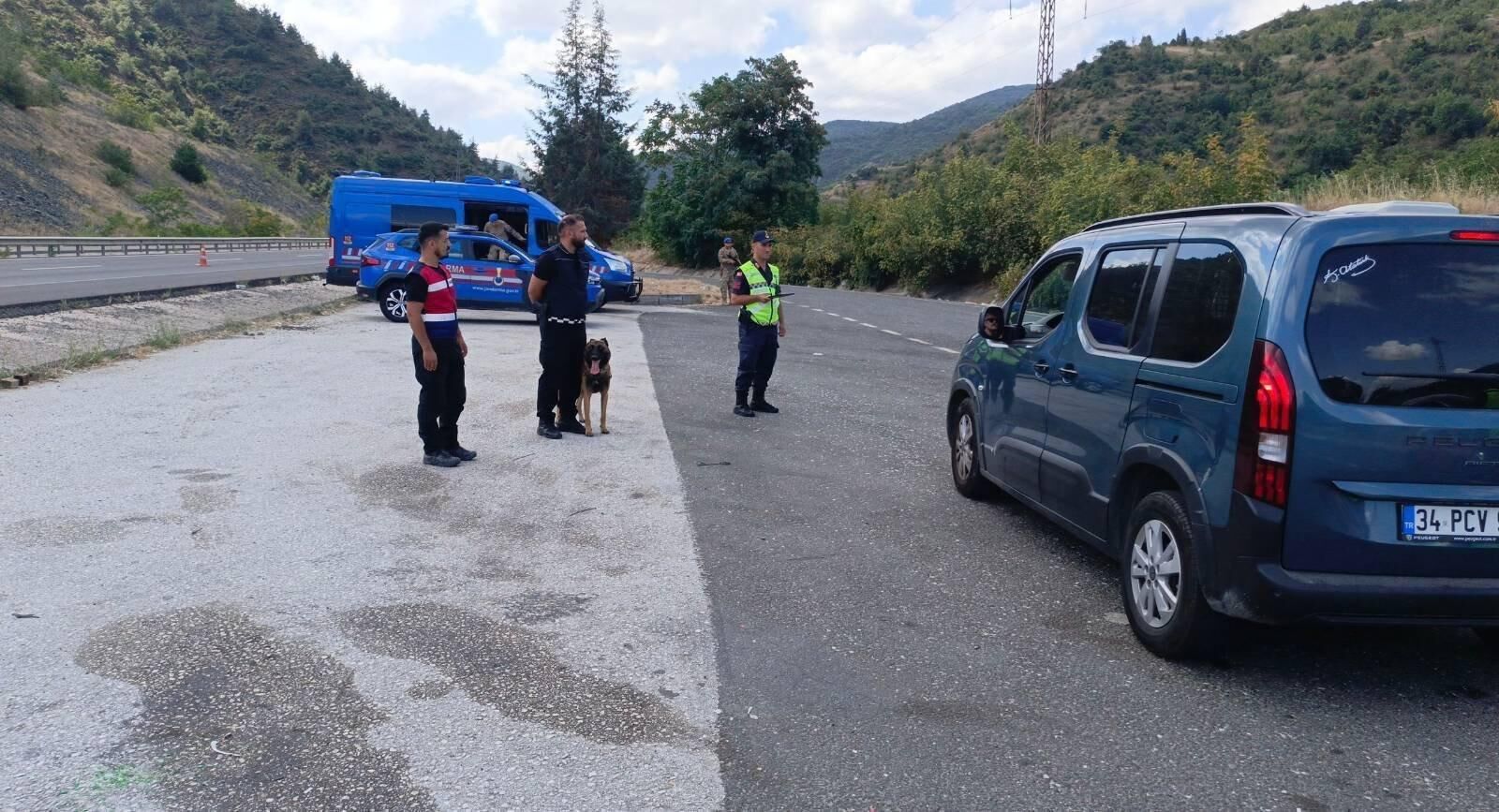 Bilecik’te 4 Bin 99 Kişi Kontrol Edildi 18017