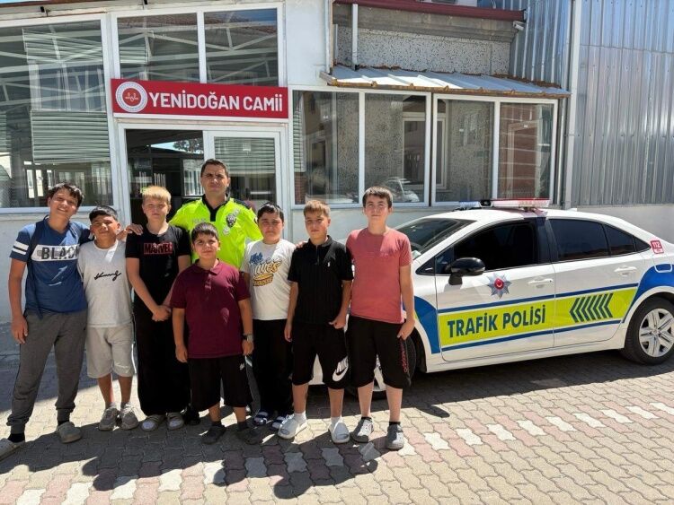 Bozüyük’te 370 Öğrenciye Trafik Eğitimi 17641