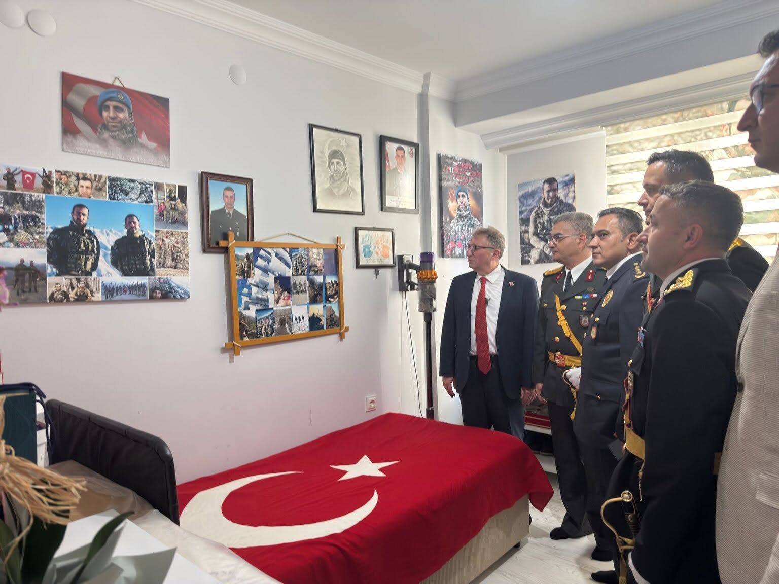 Bozüyük’te Şehit Ve Gazi Ailelerine Ziyaret 18648