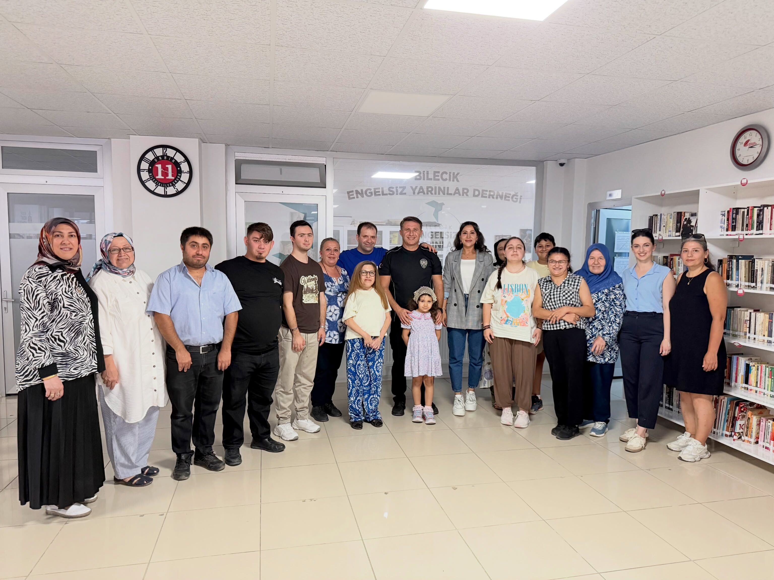 Emniyet Müdürü Erdem Çağlar’dan Bi̇eyder’e Samimi Ziyaret 18242