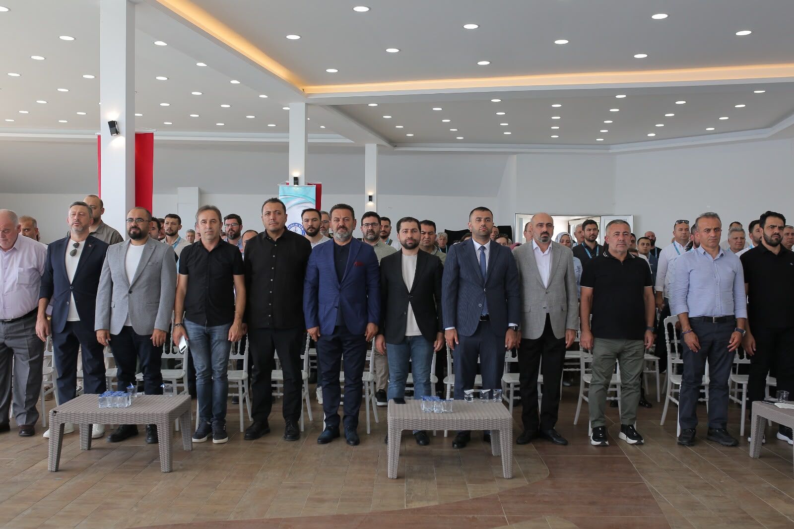 Emrah Göztepe Güven Tazeledi 17725