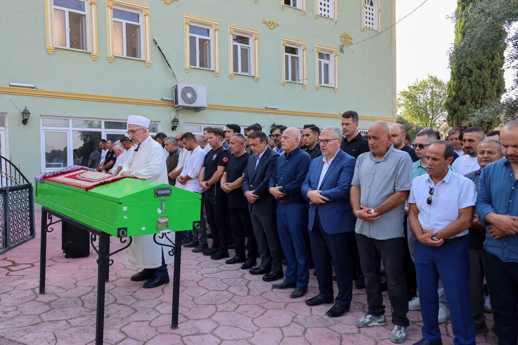 Hatice Kurtulmuş, Son Yolculuğuna Uğurlandı 18354