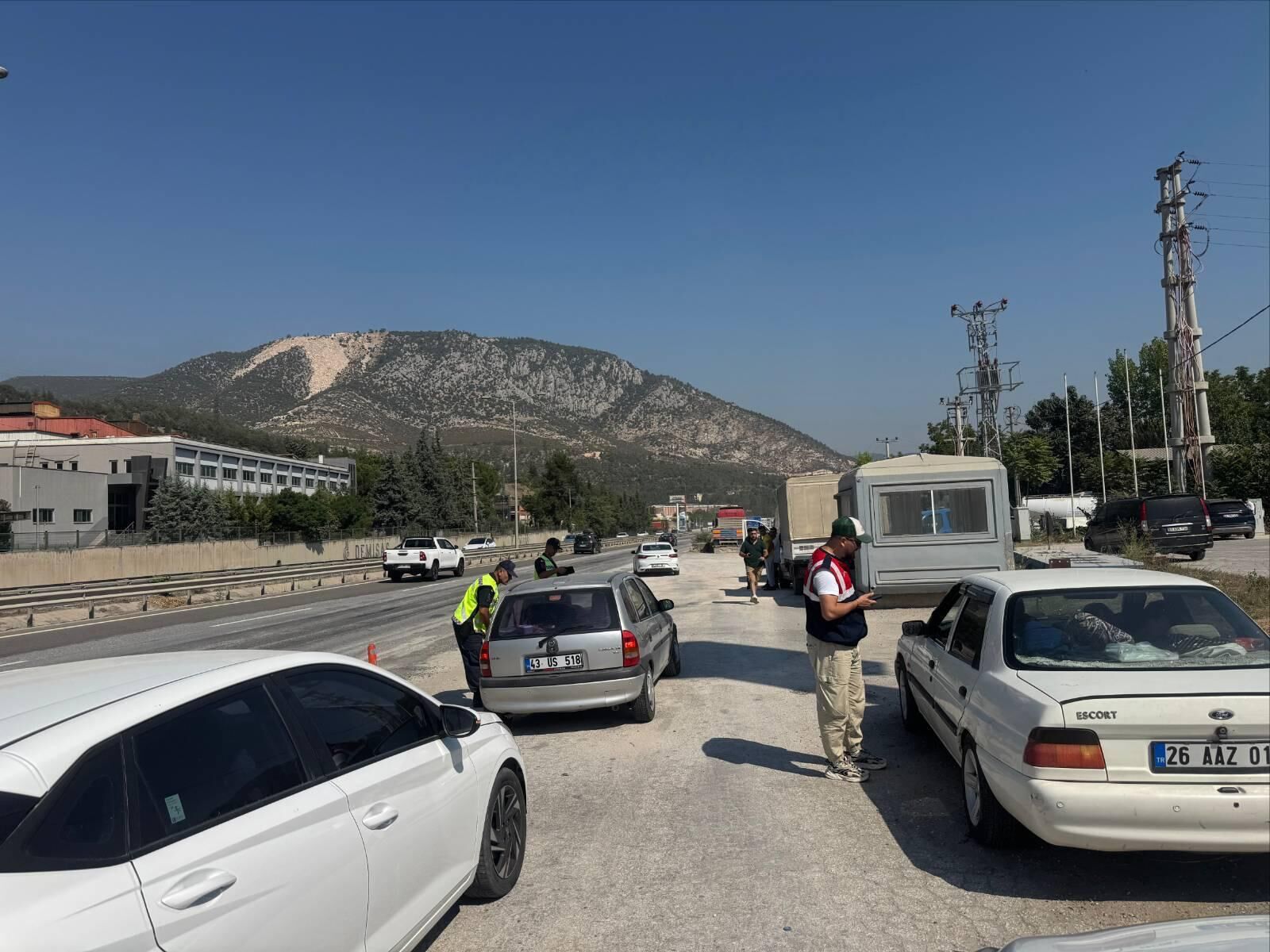 Jandarma Kuş Uçurtmayacak 18279