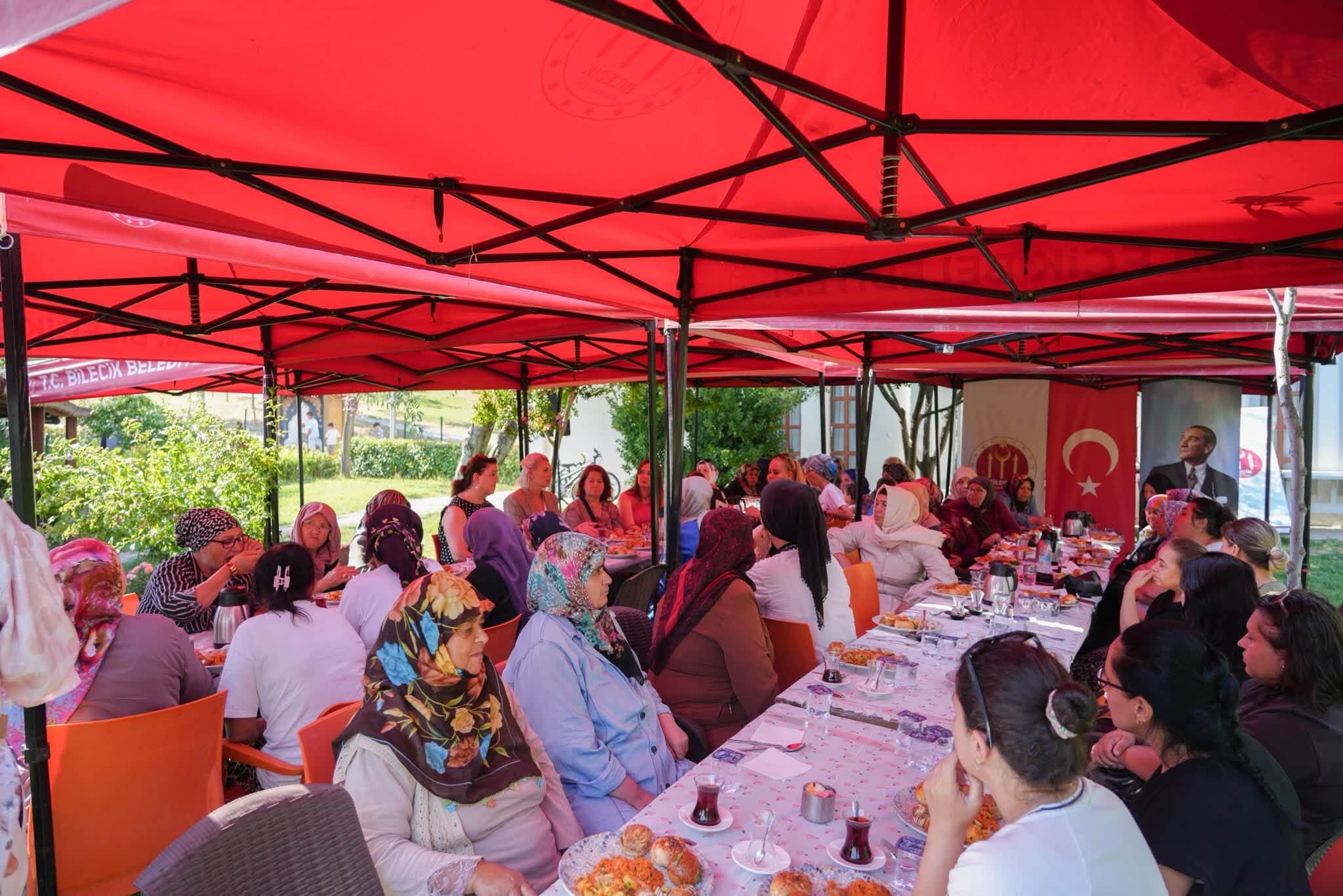 Kadınlar Konuştu, Subaşı Dinledi 18171