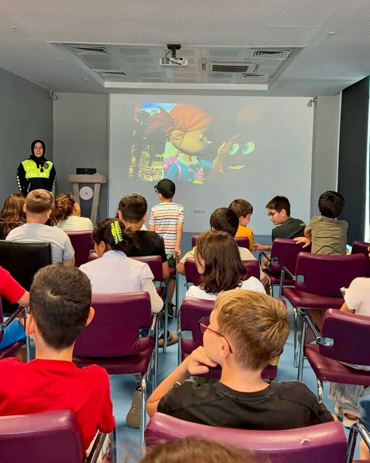 Miniklere Trafik Bilinci Aşılandı 17722
