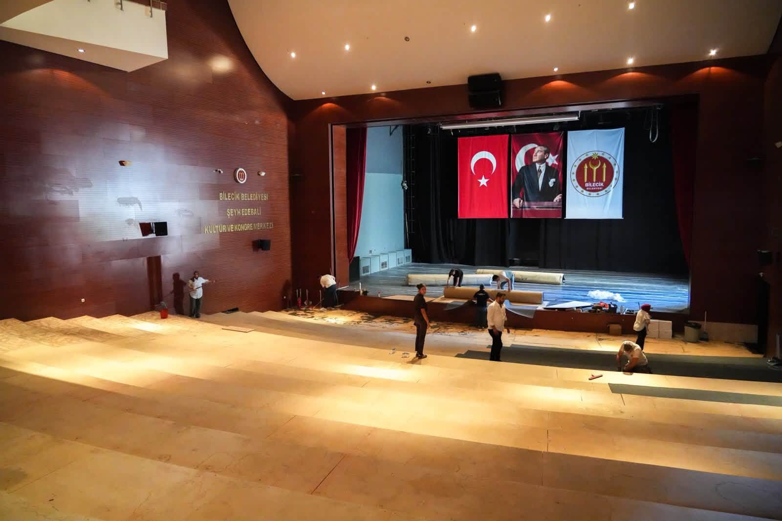 Şeyh Edebali Merkezi Yenileniyor 18313