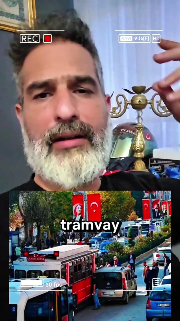 Tramvay Mi, Trafi̇k Çi̇lesi̇ Mi Yoksa Dramvay Mi 🤔🛑 Selamlar Dostlar! Motosiklet Turu Yaparken Bo (2) 000149