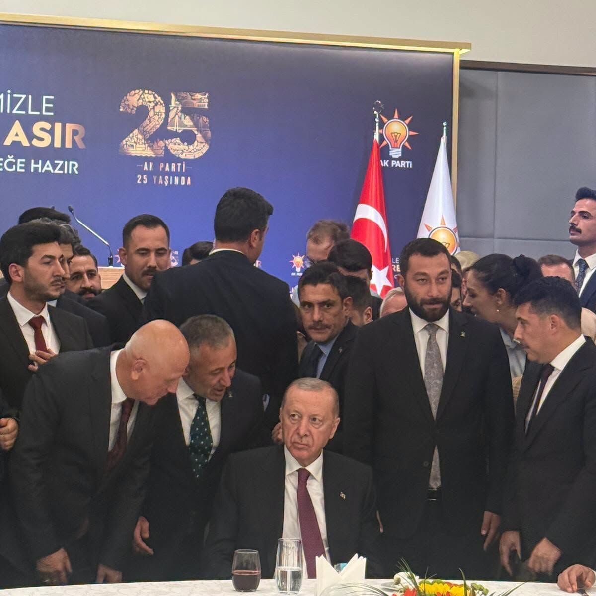 Ak Parti Bilecik Teşkilatı Ankara’da Erdoğan’la Buluştu 19861
