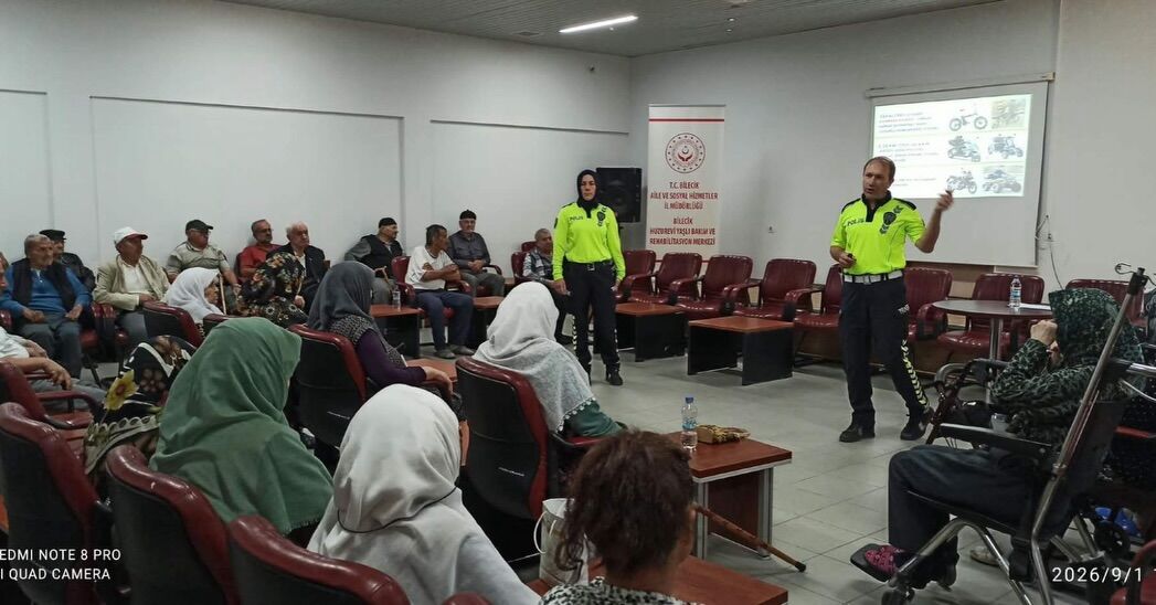 Bilecik’te 40 Yaşlı Bireye Trafik Güvenliği Eğitimi 18763