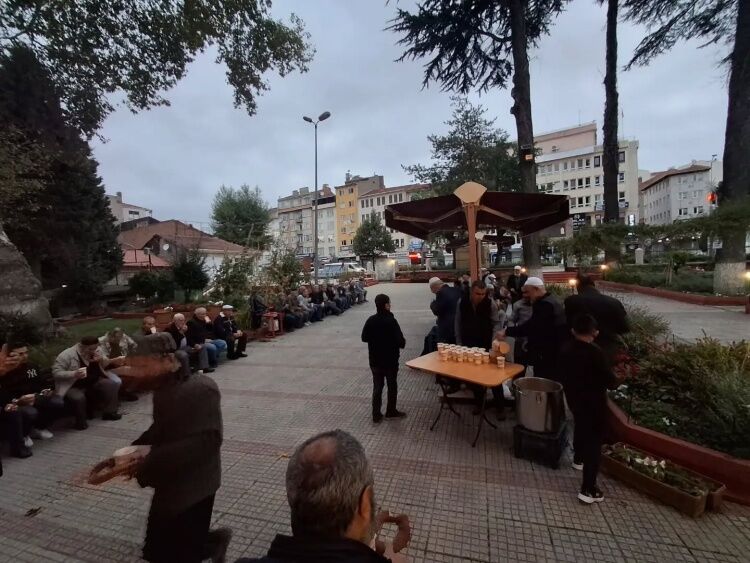 Bozüyük’te Gaziler Günü İçin Sabah Namazında Buluşuldu 19449