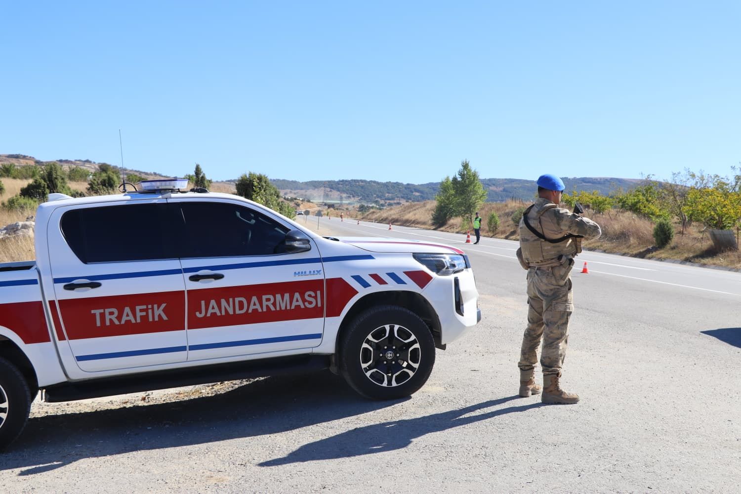 Jandarma Şenliklerde Kuş Uçurmadı 19197