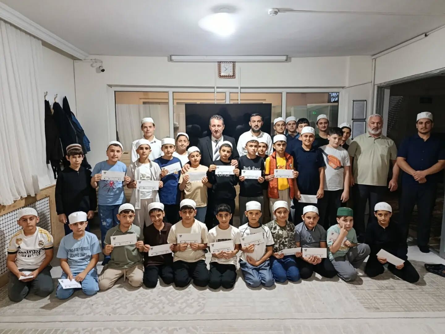 Müftü Dilek’ten Kur’an Kursu Öğrencilerine Duygusal Veda 19082