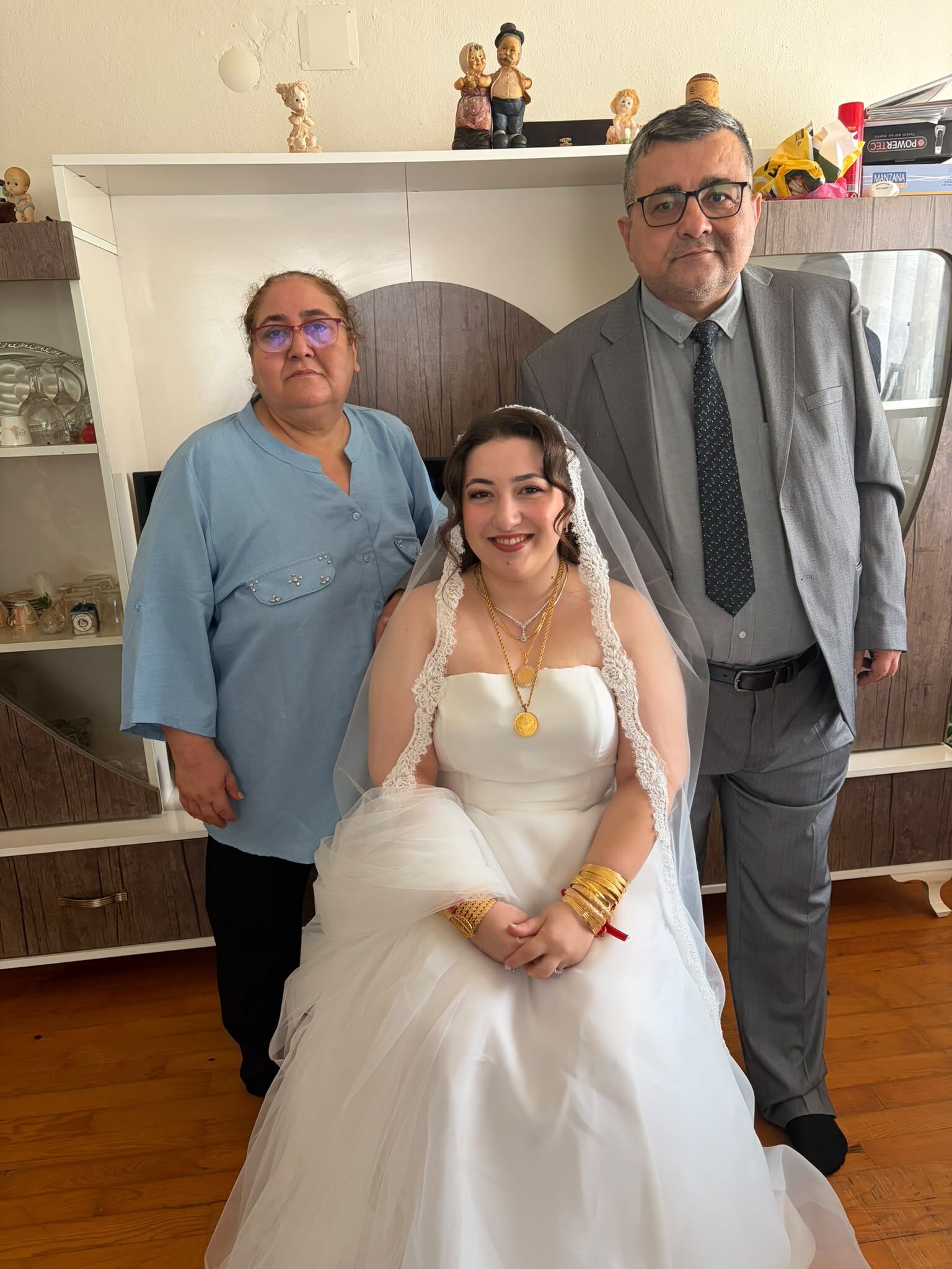 Taşkesen Ailesi’nin En Mutlu Günü Elif Beyda Ve Ahmet Öztürk Dünyaevine Girdi 19544