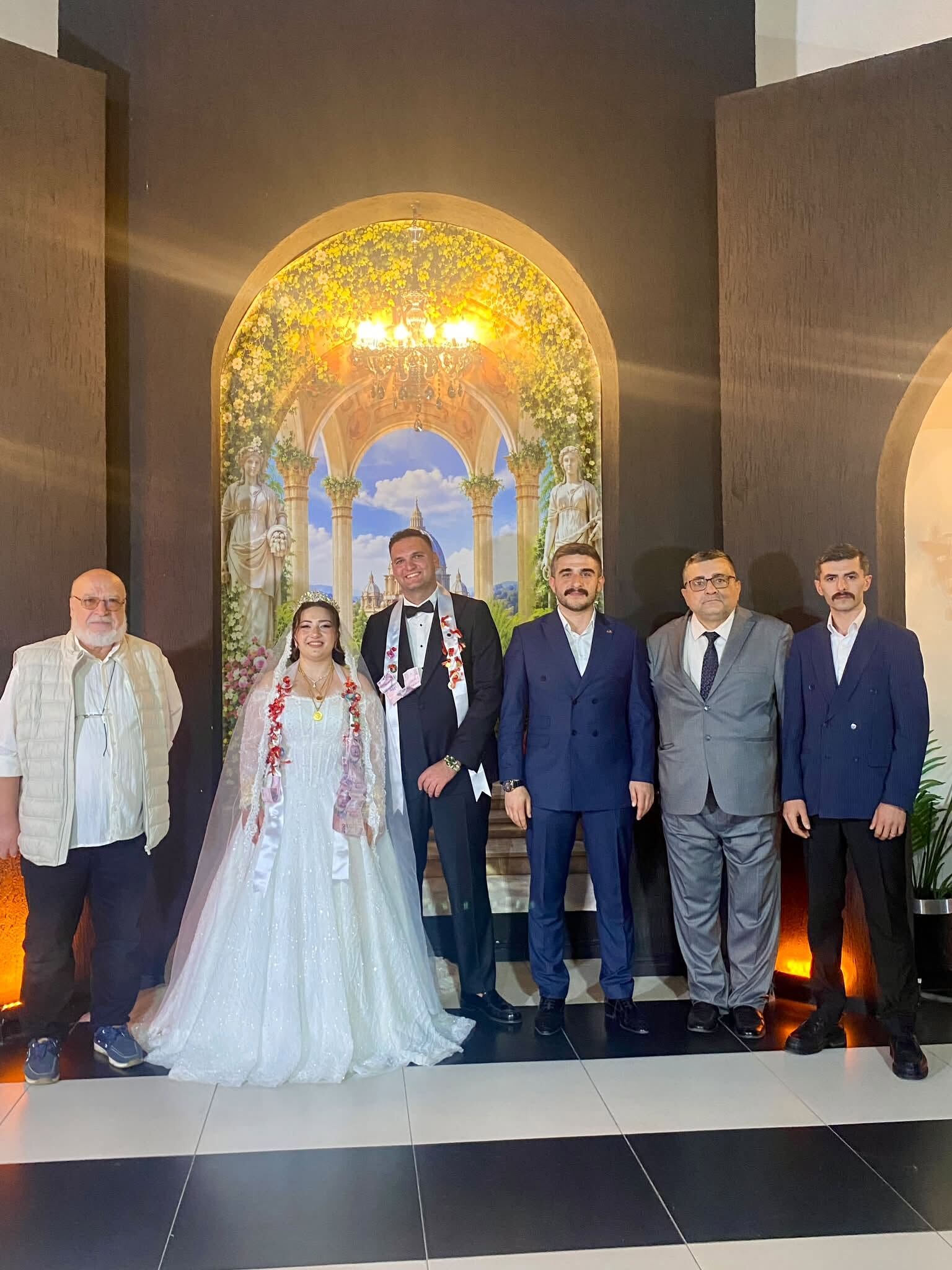 Taşkesen Ailesi’nin En Mutlu Günü Elif Beyda Ve Ahmet Öztürk Dünyaevine Girdi 19551